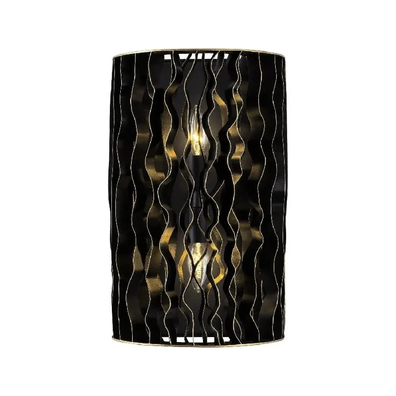 Track lighting for task lighting in workshopsEstela Wall Sconce