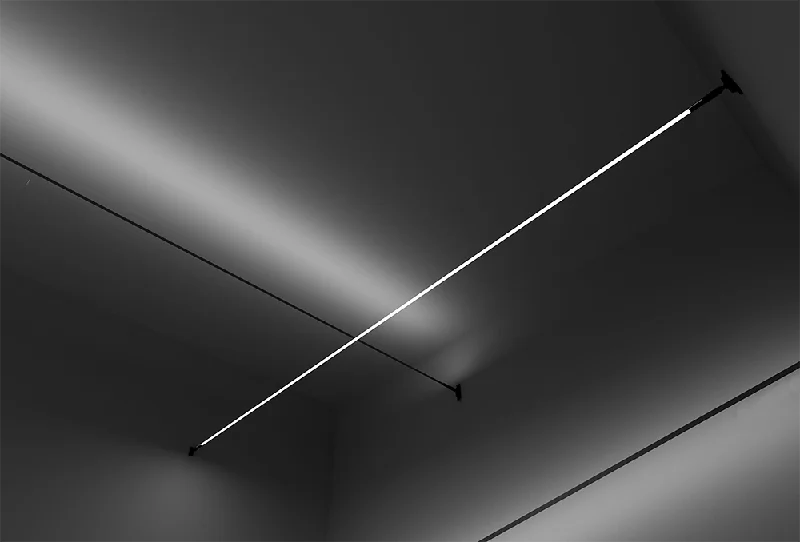 Track lighting for modernizing traditional interiorsSPACELINE