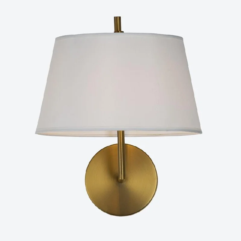 Track lighting with a minimalist track designBENZ