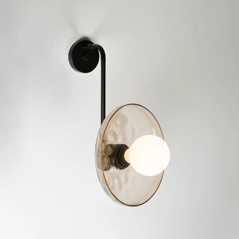 Track lighting for updating office lobbiesmodern minimalist wall lamps for contemporary living roomsHUGO WALL LIGHT WITH MISSI GLASS Track lighting for updating office lobbiesmodern minimalist wall lamps for contemporary living roomsHUGO WALL LIGHT WITH MISSI GLASS