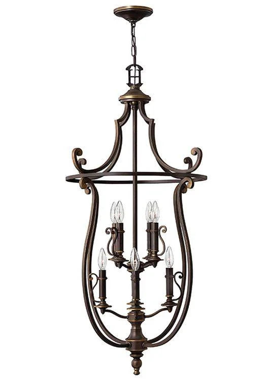 Chandeliers with Clear Crystal for a Sparkling EffectChandeliers with Clear Crystal for a Sparkling EffectPlymouth 8-Light Pendant Ceiling Light