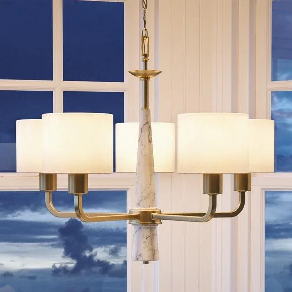 Traditional Brass Chandeliers for Classic InteriorsTraditional Brass Chandeliers for Classic InteriorsUHP2631 Cosmopolitan Chandelier, 21-1/2"H x 27"W, Palladian Gold Finish, Oxford Collection Traditional Brass Chandeliers for Classic InteriorsTraditional Brass Chandeliers for Classic InteriorsUHP2631 Cosmopolitan Chandelier, 21-1/2"H x 27"W, Palladian Gold Finish, Oxford Collection